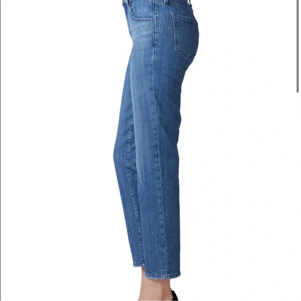 J Brand Adele Mid Rise Straight Leg Jeans size 26 - Picture 3 of 6